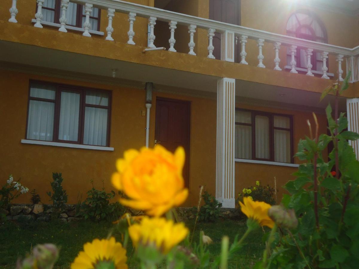 Hostal Del Sol Isla Del Sol Exterior foto