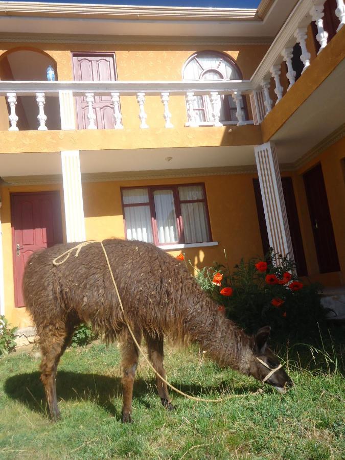 Hostal Del Sol Isla Del Sol Exterior foto